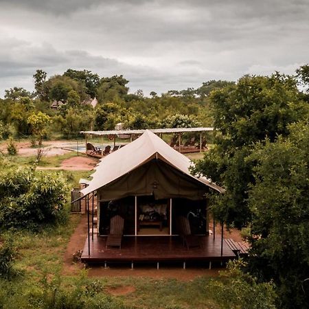 Honeyguide Tented Safari Camp - Khoka Moya Резерват Манйелети Екстериор снимка
